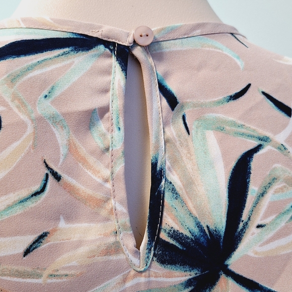 2️⃣9️⃣/4️⃣ Primark floral prints sheer top - Picture 3 of 6